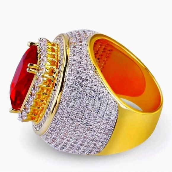 Princess Cut Ruby with White  Baguette  Diamonds Cocktail Ring 18k gold on 925 - Picture 3 of 3